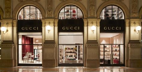 negozio gucci milano marittima|Negozi di abbigliamento Gucci nella città di Milano Marittima .